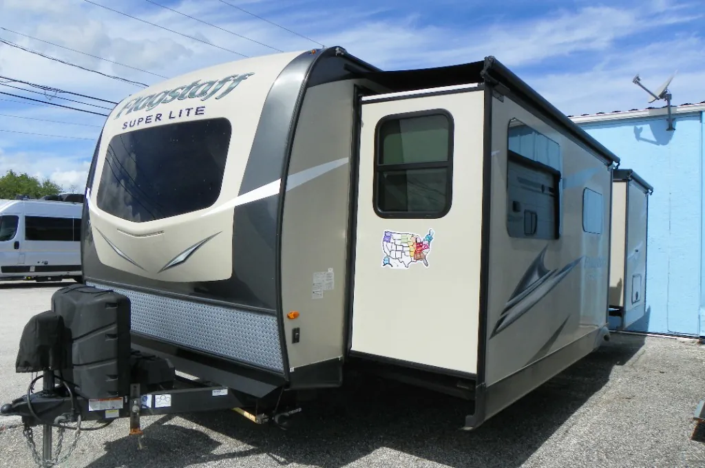 2021 Forest River Flagstaff Super Lite 26FKBS - Photo 3