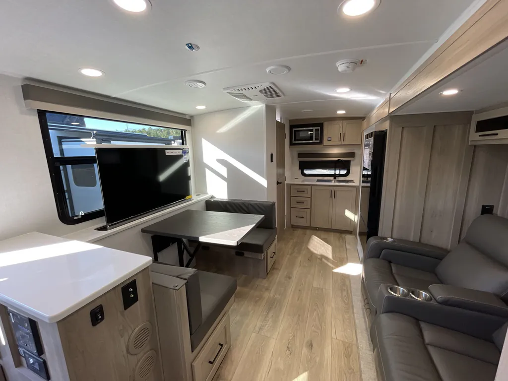 2026 Forest River Flagstaff Micro Lite 25FBD, Photos photo 2
