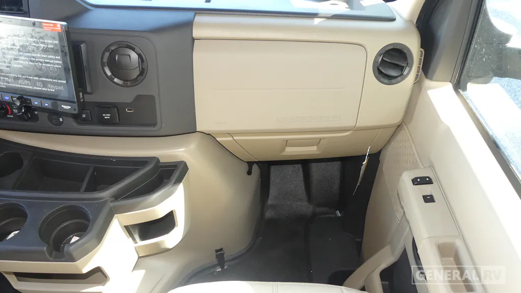 2026 Thor Motor Coach Quantum HS31, Photos photo 11