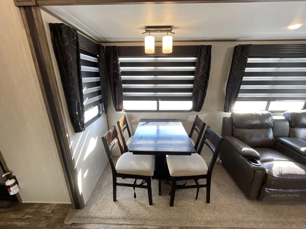 2020 Forest River Sabre 36BHQ, Photos photo 17