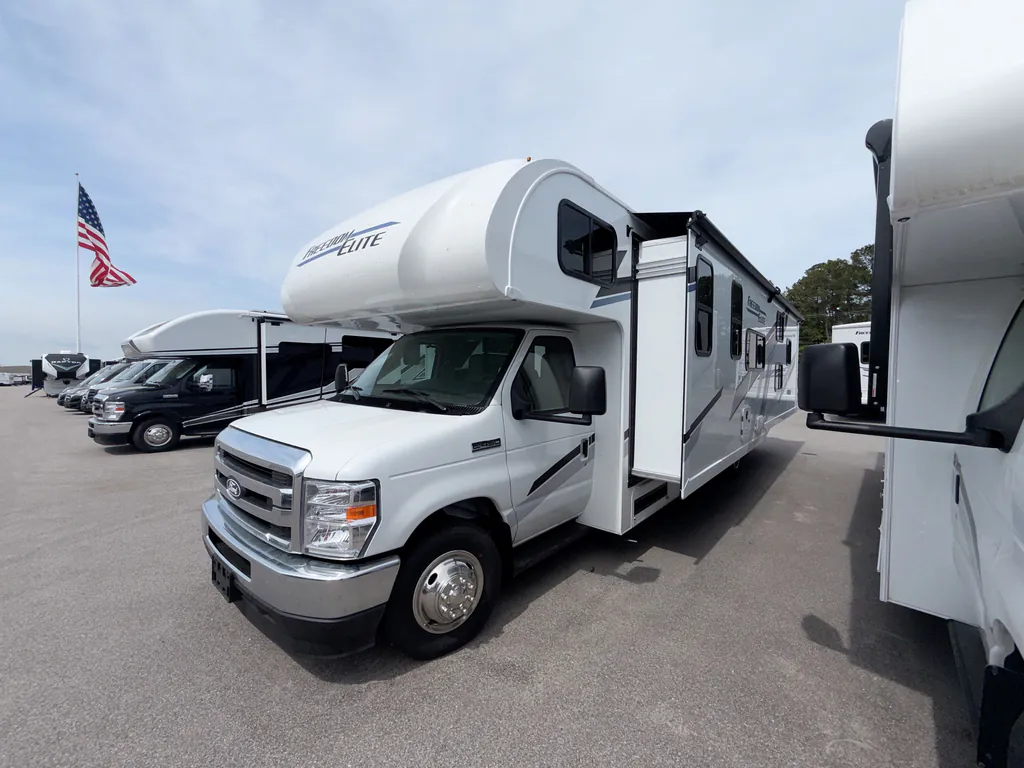 2026 Thor Motor Coach Freedom Elite 31FE, Photos photo 6