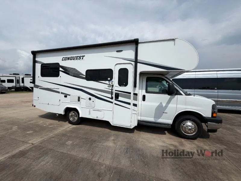 2026 Gulf Stream RV Conquest Class C 6237LE - Photo 2