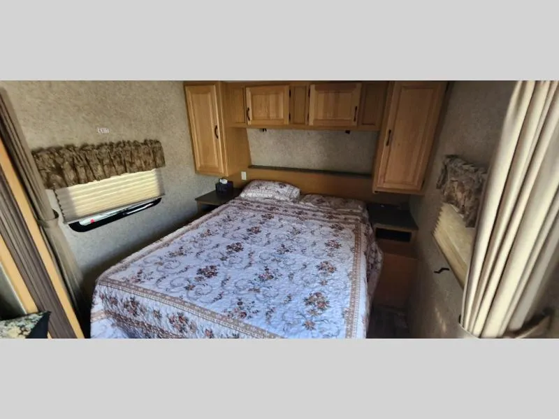 2011 EverGreen RV Ever-Lite 27RB - Photo 2