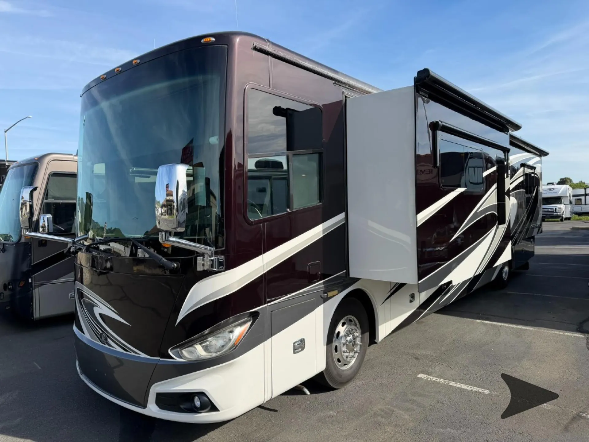 2016 Tiffin Phaeton 40 AH - Photo 4