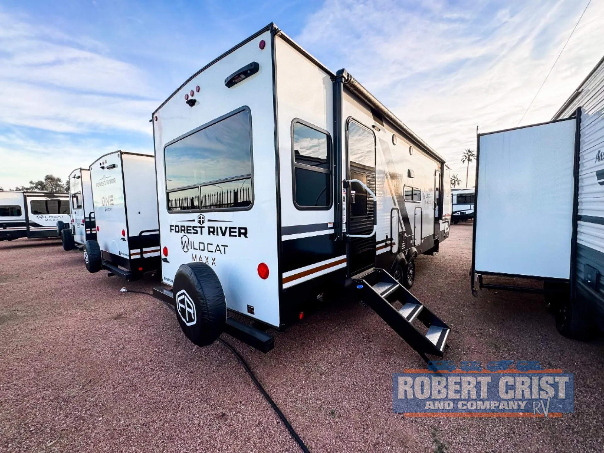 2026 Forest River Wildcat Maxx 261RLX dealer photo 9 from Robert Crist RV
