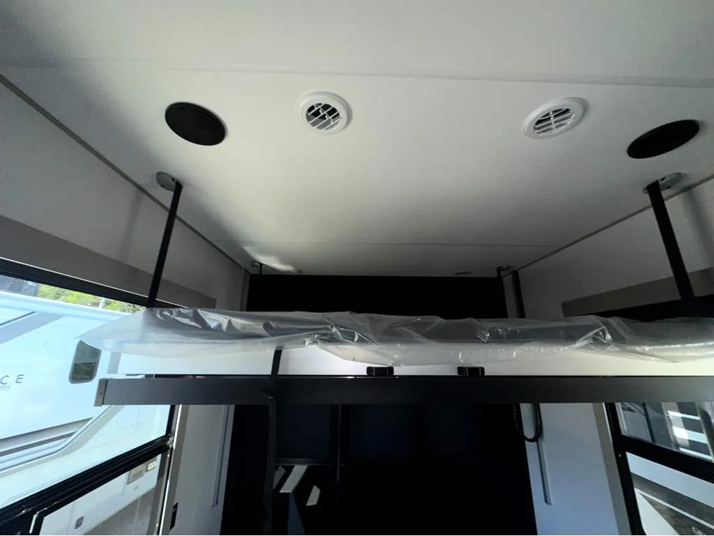 2026 Grand Design Momentum M-Class 414M, Photos photo 20