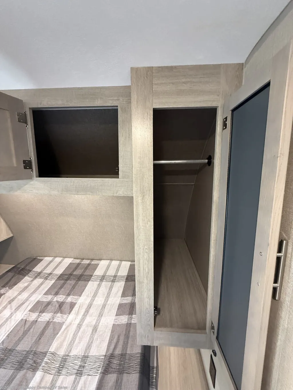 2022 Coachmen Catalina Legacy Edition 243RBS, Photos photo 9