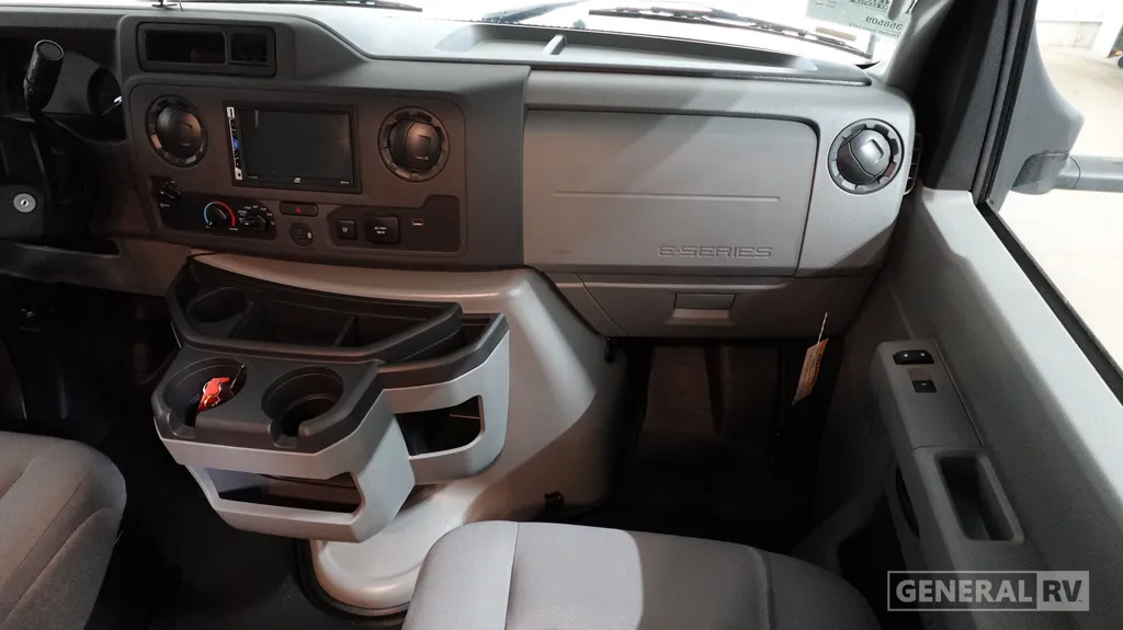 2027 Nexus Triumph Sport 24TS, Photos photo 11