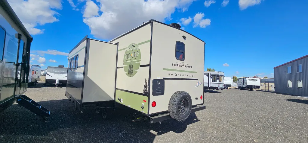 2027 Forest River No Boundaries Beast Mode NB21.0 — Photo 5