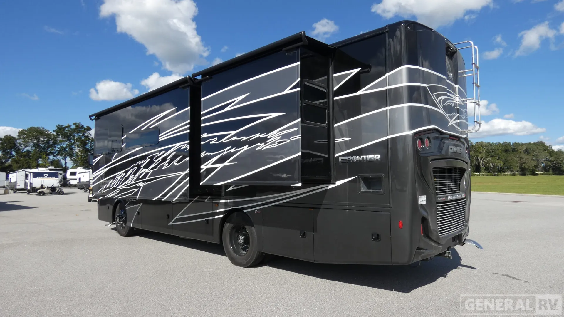 2026 Fleetwood Frontier 33TL - Photo 4
