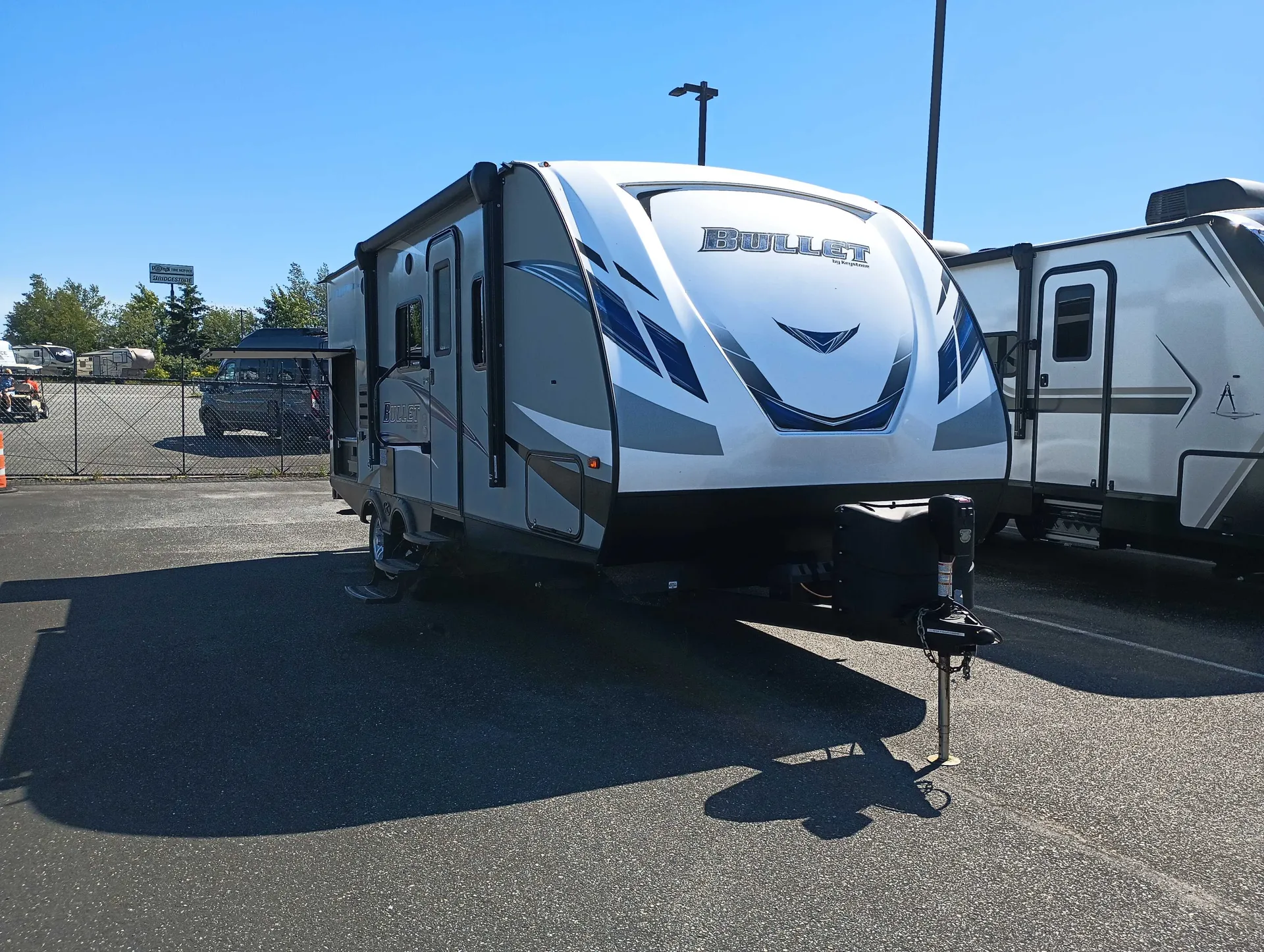 2019 Keystone Bullet 212RBSWE - Photo 2