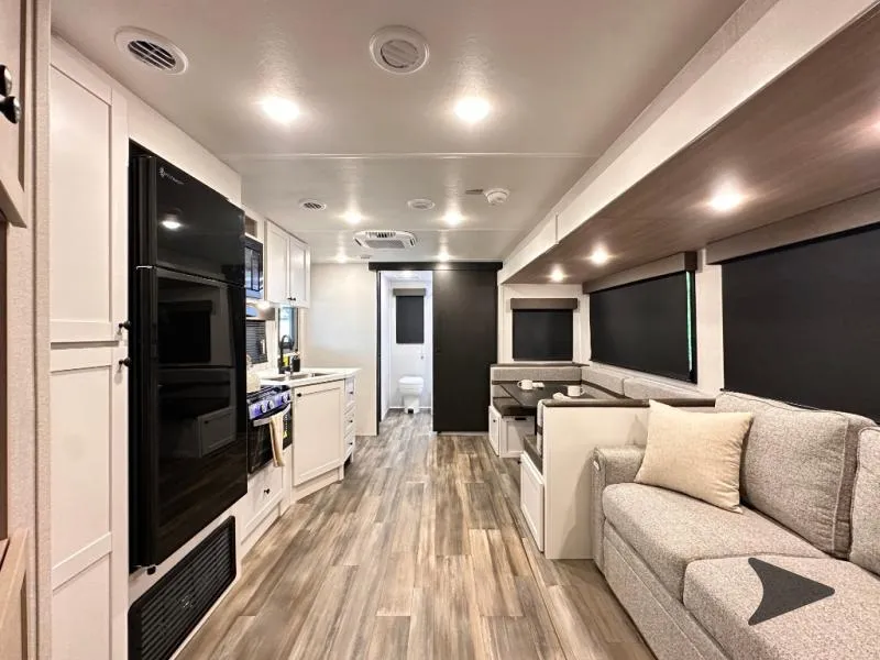 2026 Wayfinder RV GO EXPLORE LTD 252RB - Photo 3