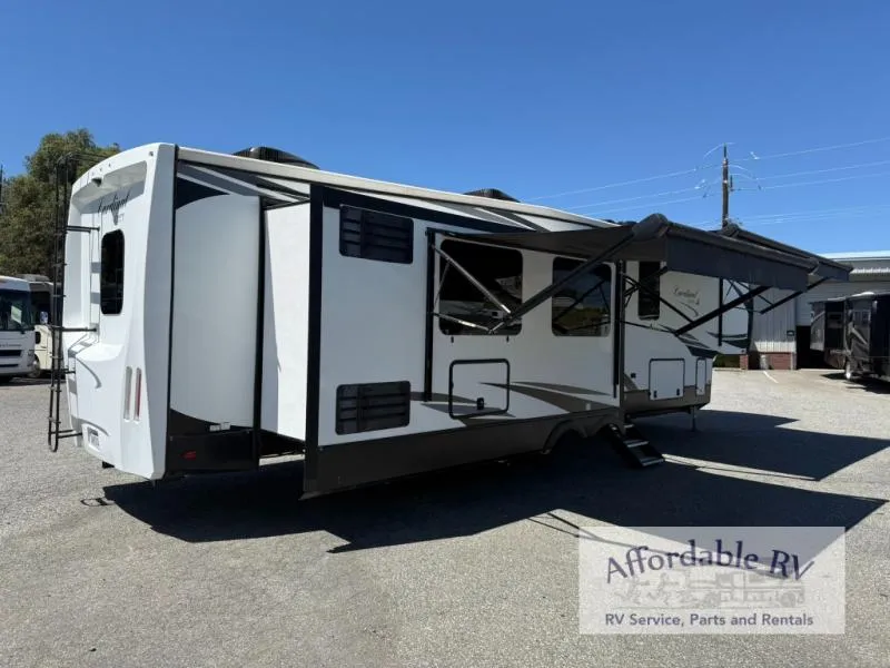 2021 Forest River Cardinal Luxury 390FBX - Photo 4