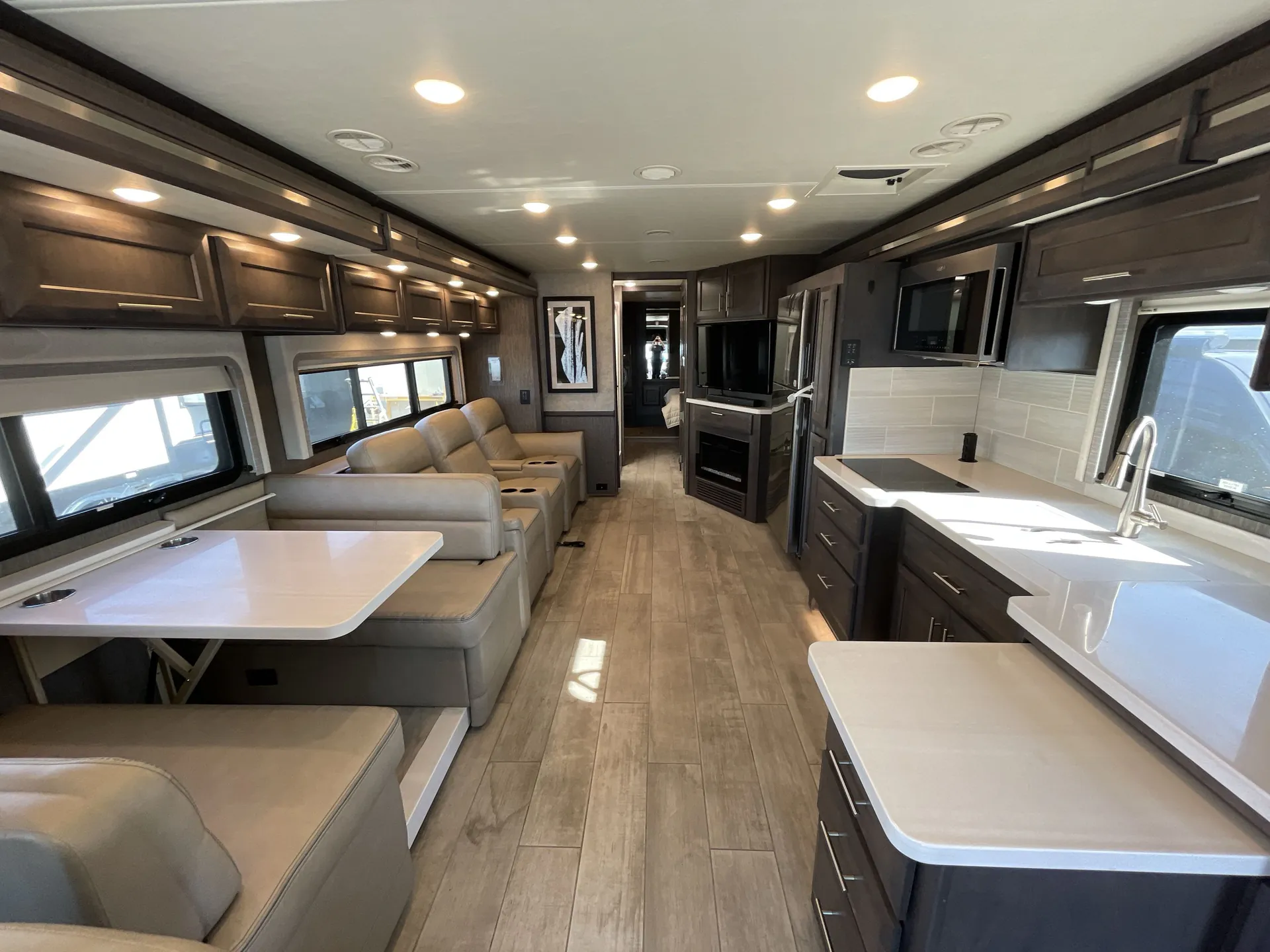 2020 Thor Motor Coach Aria 3701 — living area main
