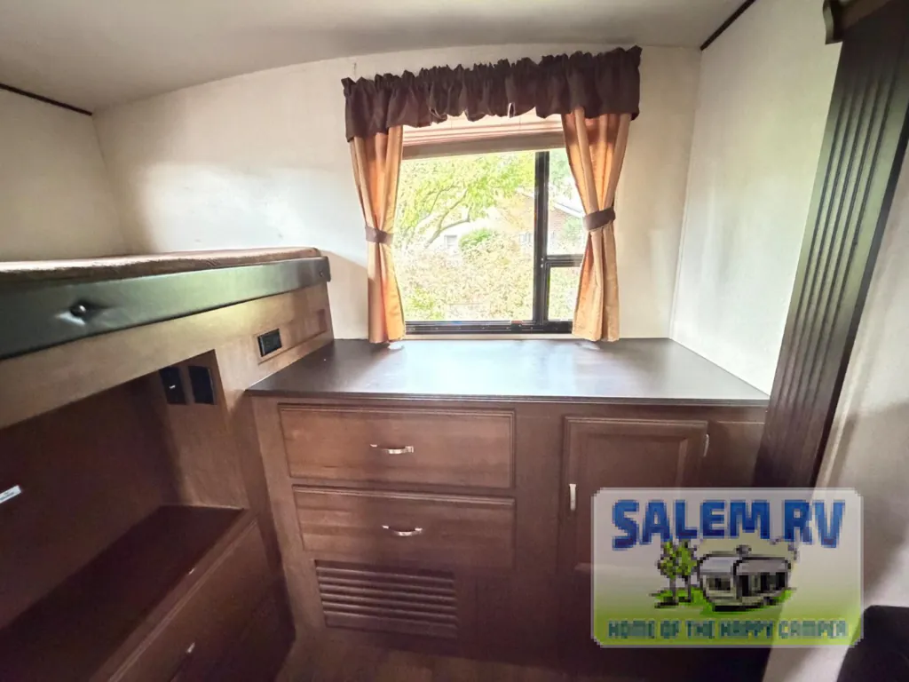 2018 Forest River Salem Hemisphere Lite 300BH, Photos photo 23