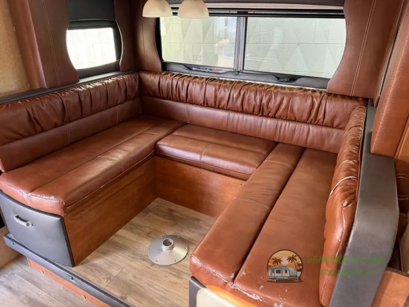 2021 Lance Lance Travel Trailers 1685 - Photo 2