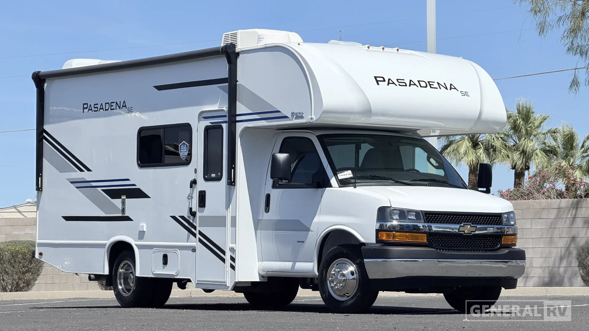 2026 Thor Motor Coach Pasadena SE SZ22 Chevy - Photo 2