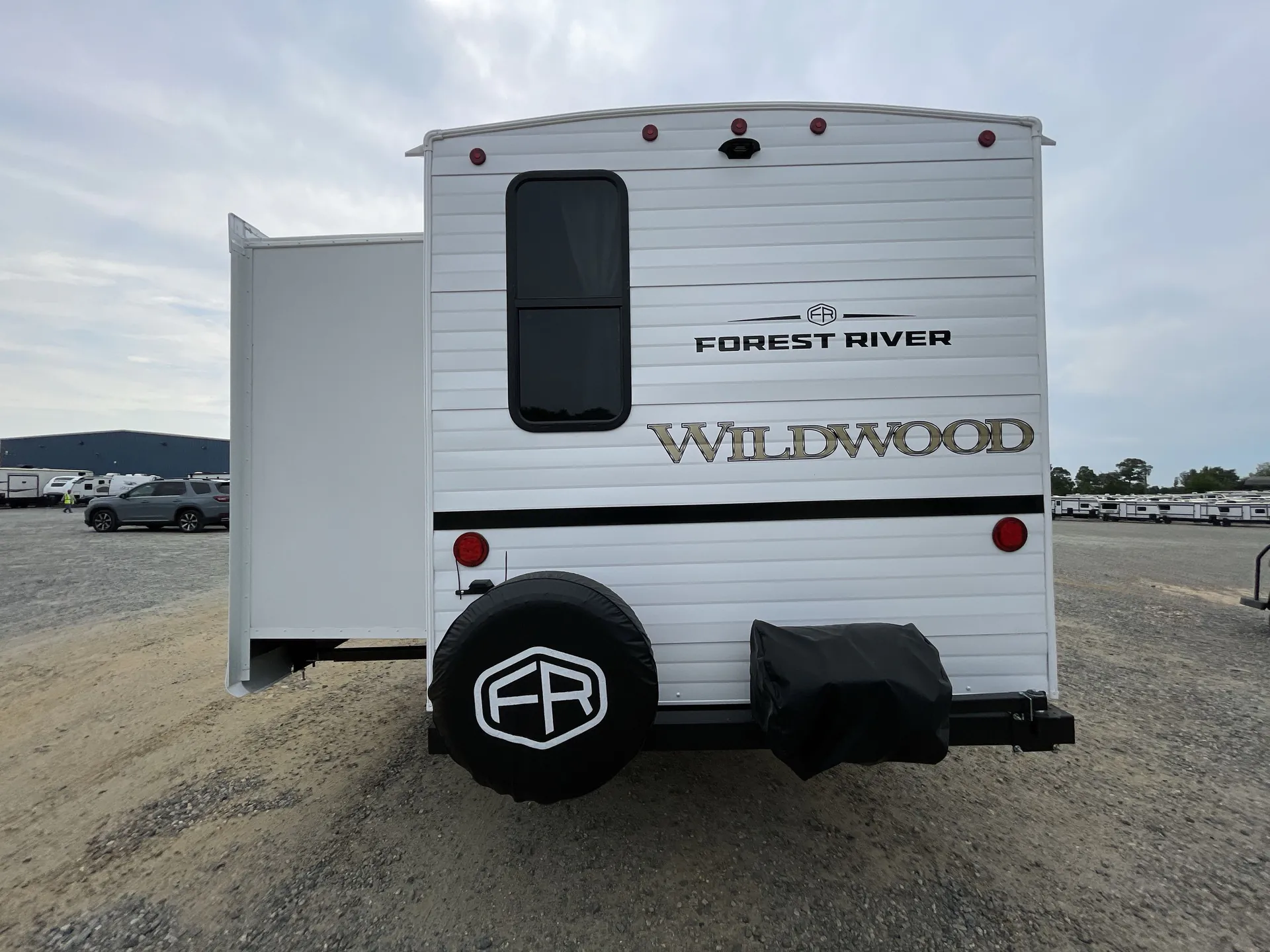 2027 Forest River Wildwood 32BHDS — backside