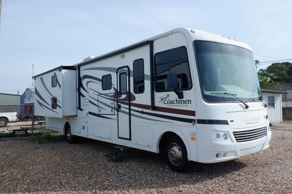2013 Coachmen Mirada 34BH - Photo 2