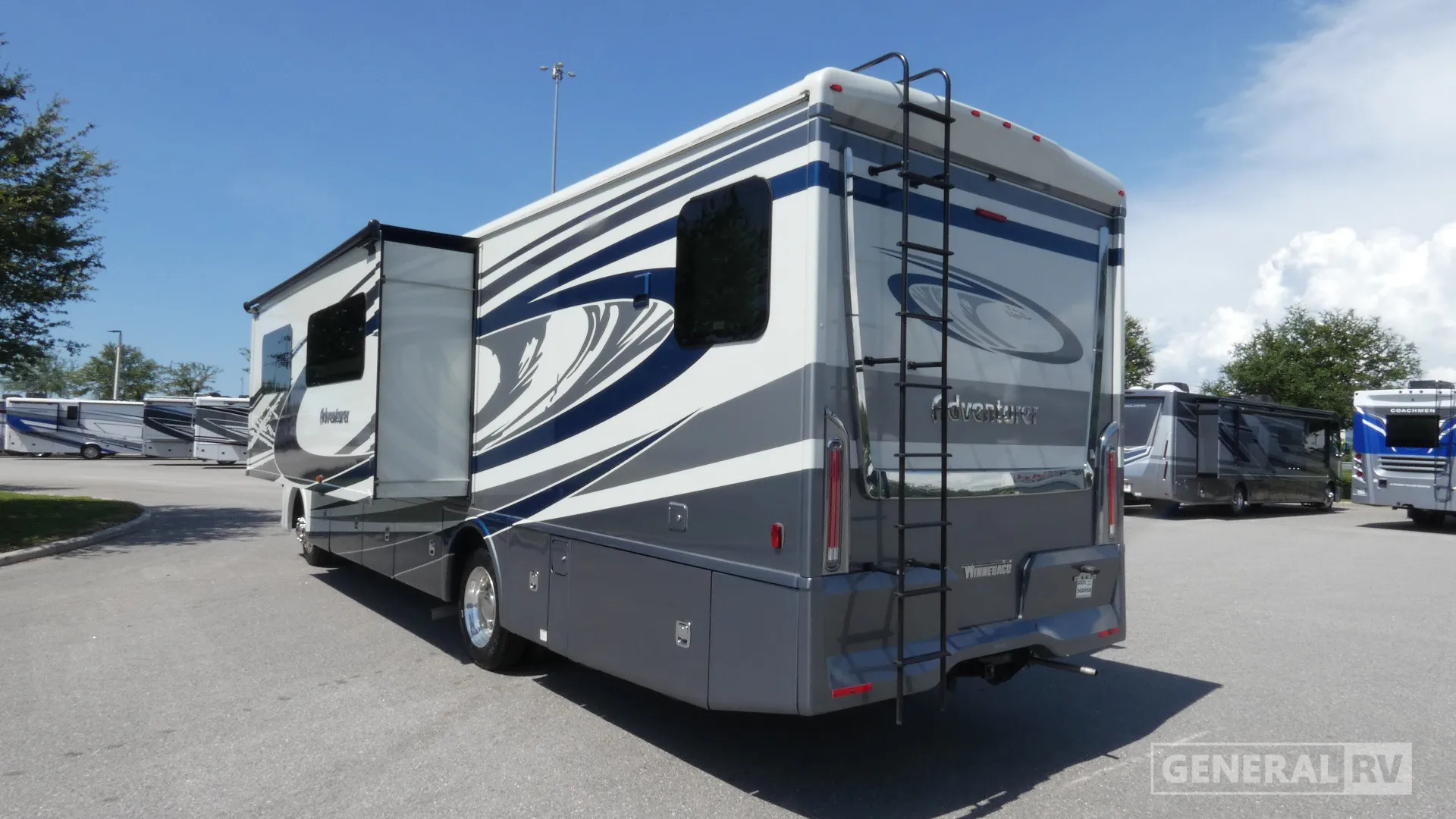 2023 Winnebago Adventurer 35F - Photo 4