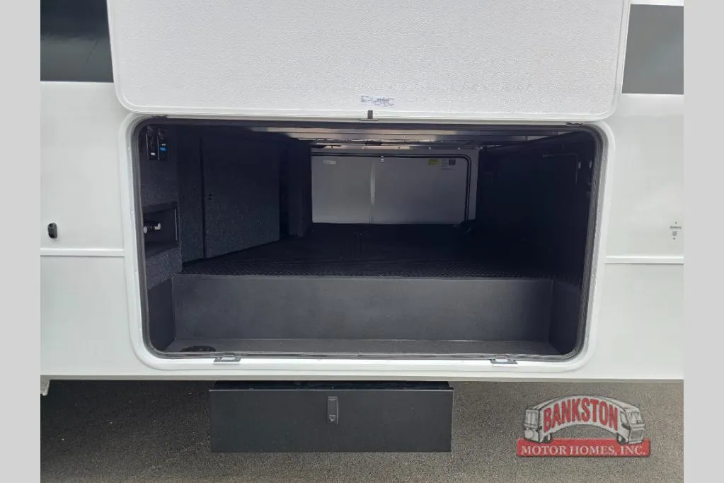 2026 Brinkley Model Z 3200 - Photo 4