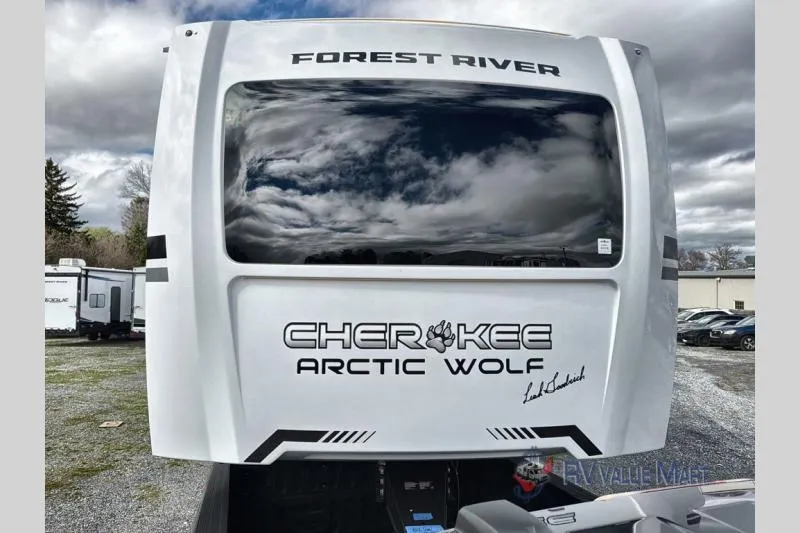2026 Forest River Cherokee Arctic Wolf 38LEAHG - Photo 4