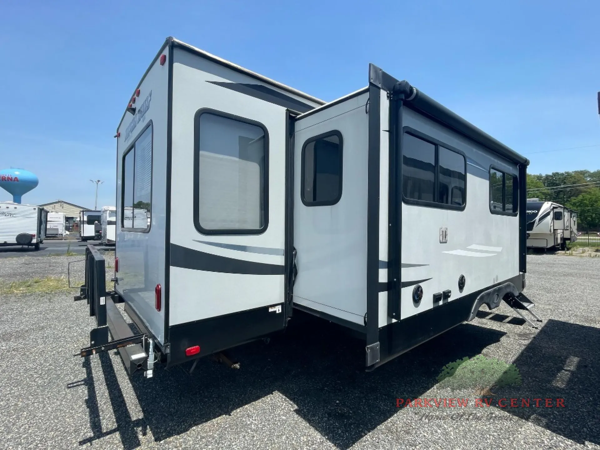 2020 Forest River Cherokee Alpha Wolf 26RL - Photo 3