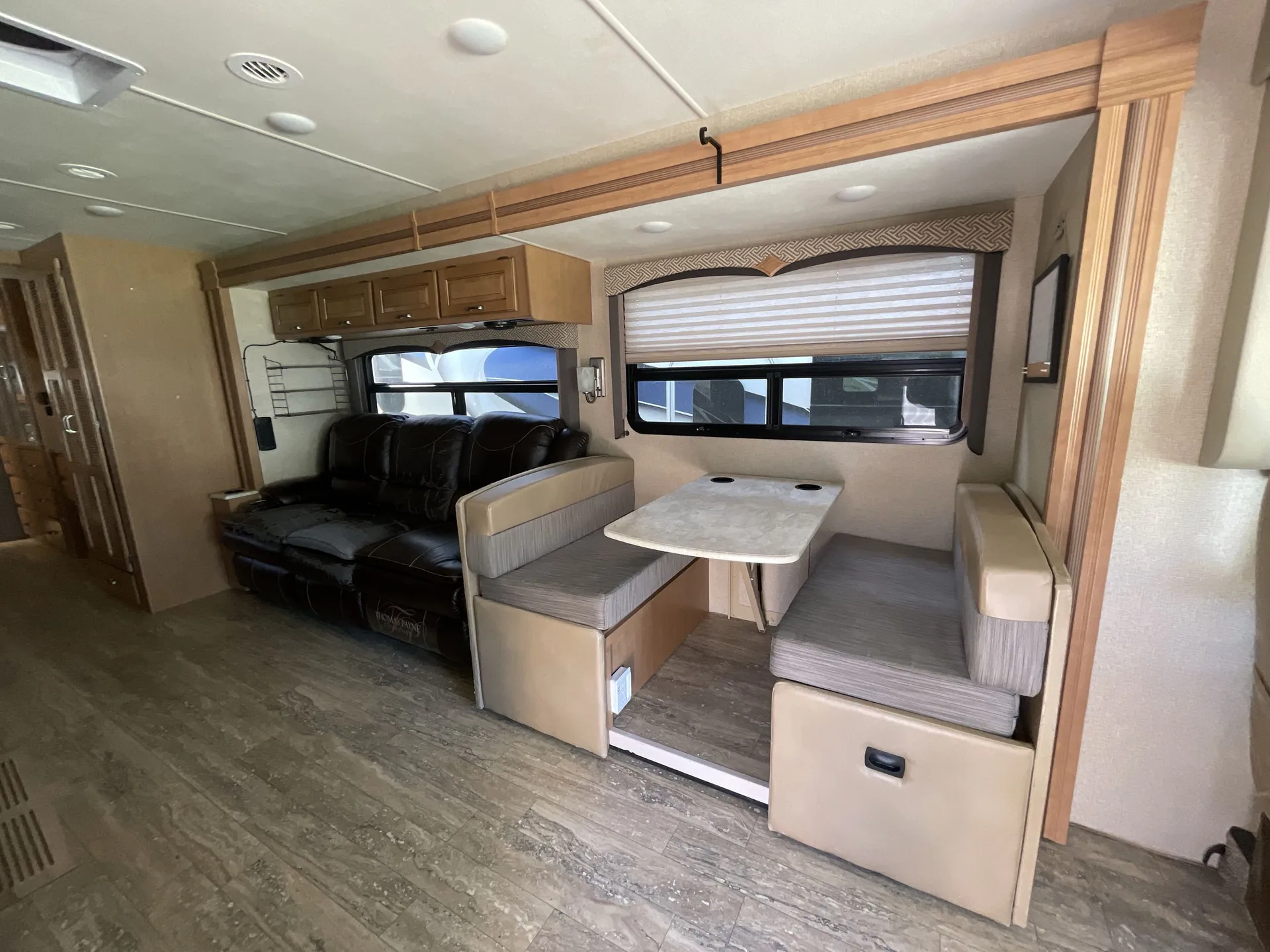 2017 Thor Motor Coach Hurricane 35M — living area main