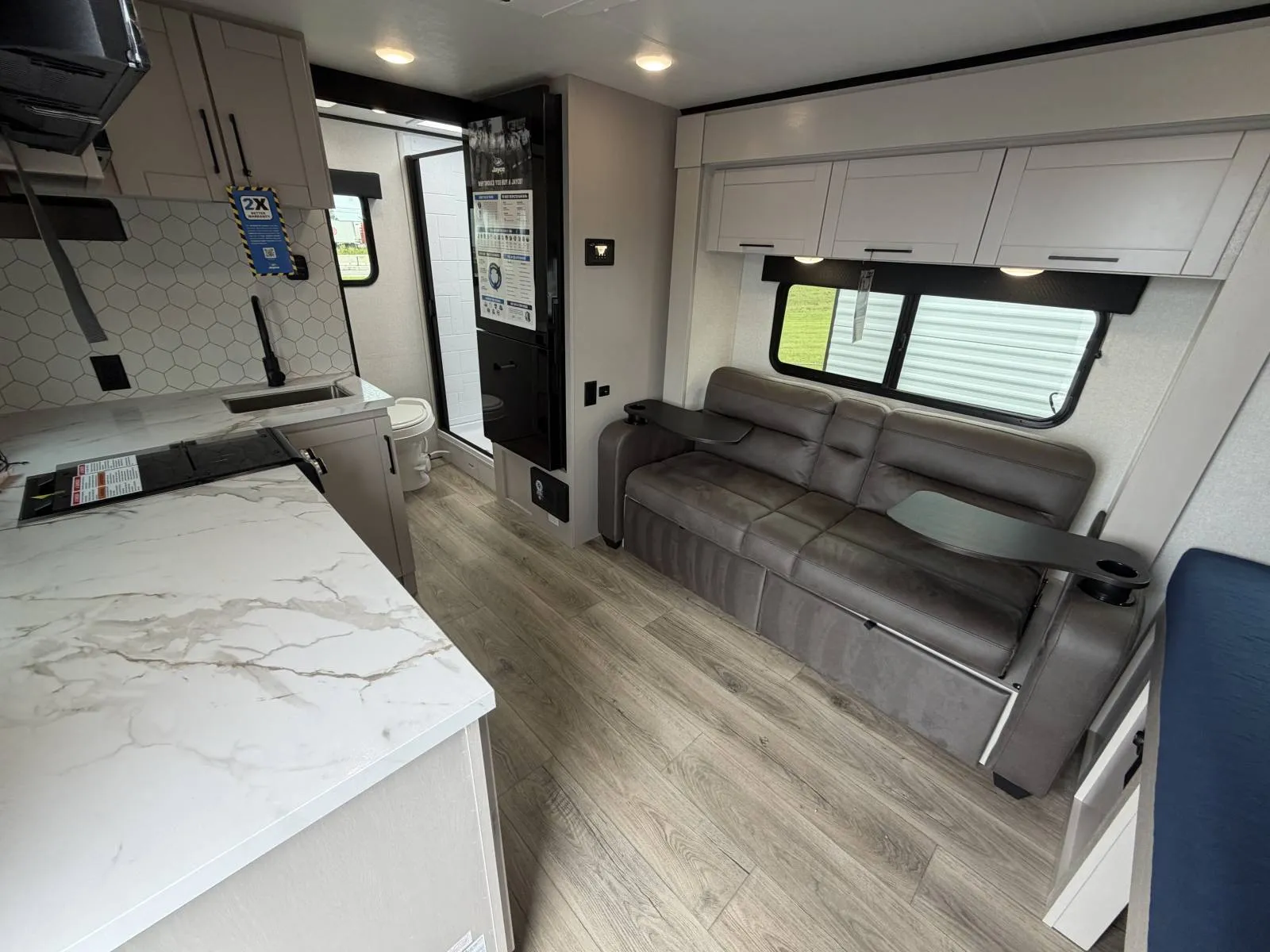 2026 Jayco Jay Feather Air 16RB - Photo 3