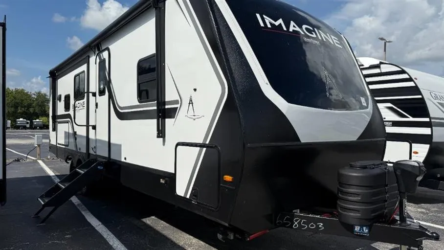 2027 Grand Design Imagine 2670MK - Photo 2