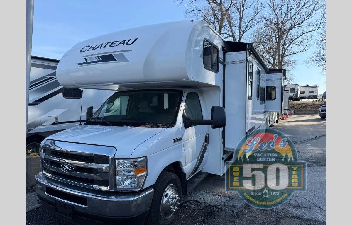 2026 Thor Motor Coach Chateau 29K - Photo 2