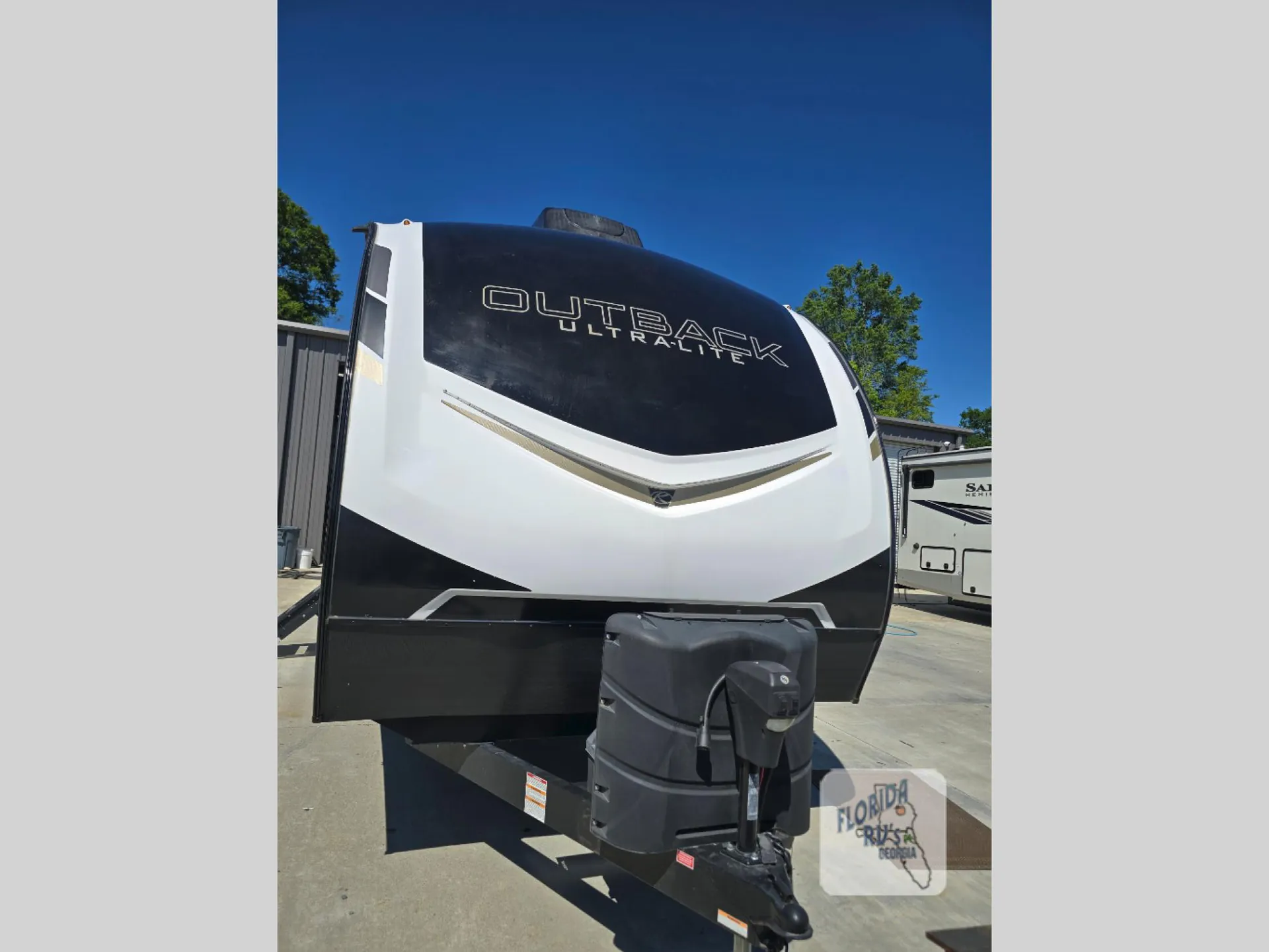 2023 Keystone Outback Ultra-Lite 302UBH - Photo 4