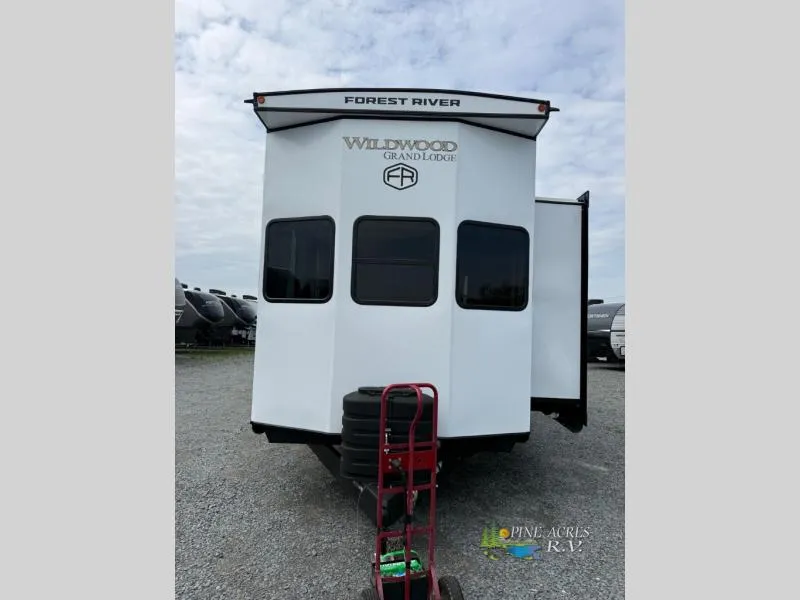 2026 Forest River RV Forest River Wildwood Grand Lodge 40FKP - Main photo