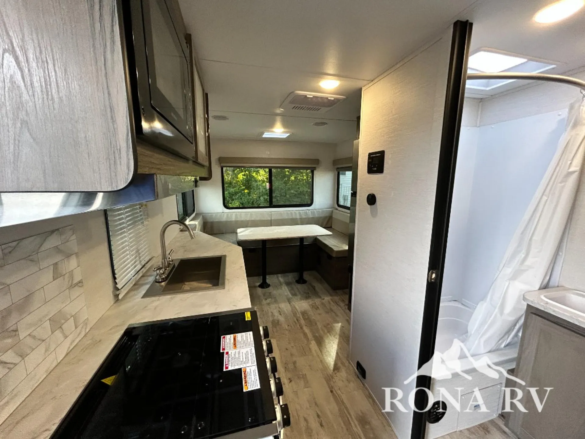 2026 Gulf Stream Envision SVT 22UDL - Photo 3