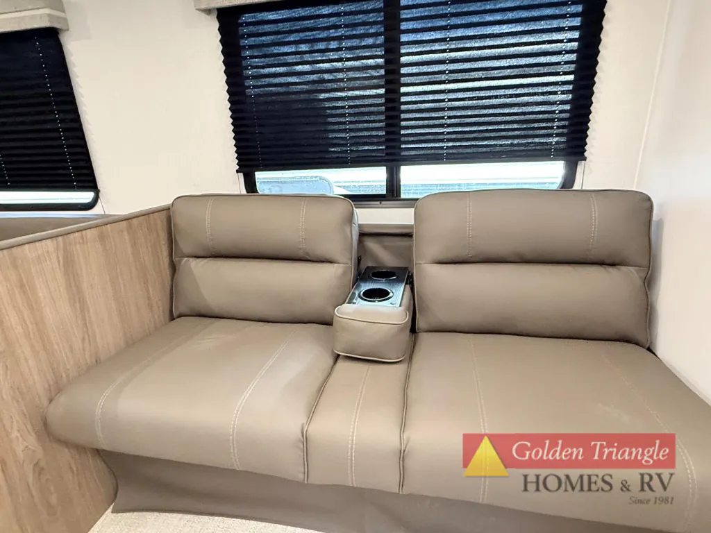 2026 Coachmen Freedom Express Select 30SE, Photos photo 11