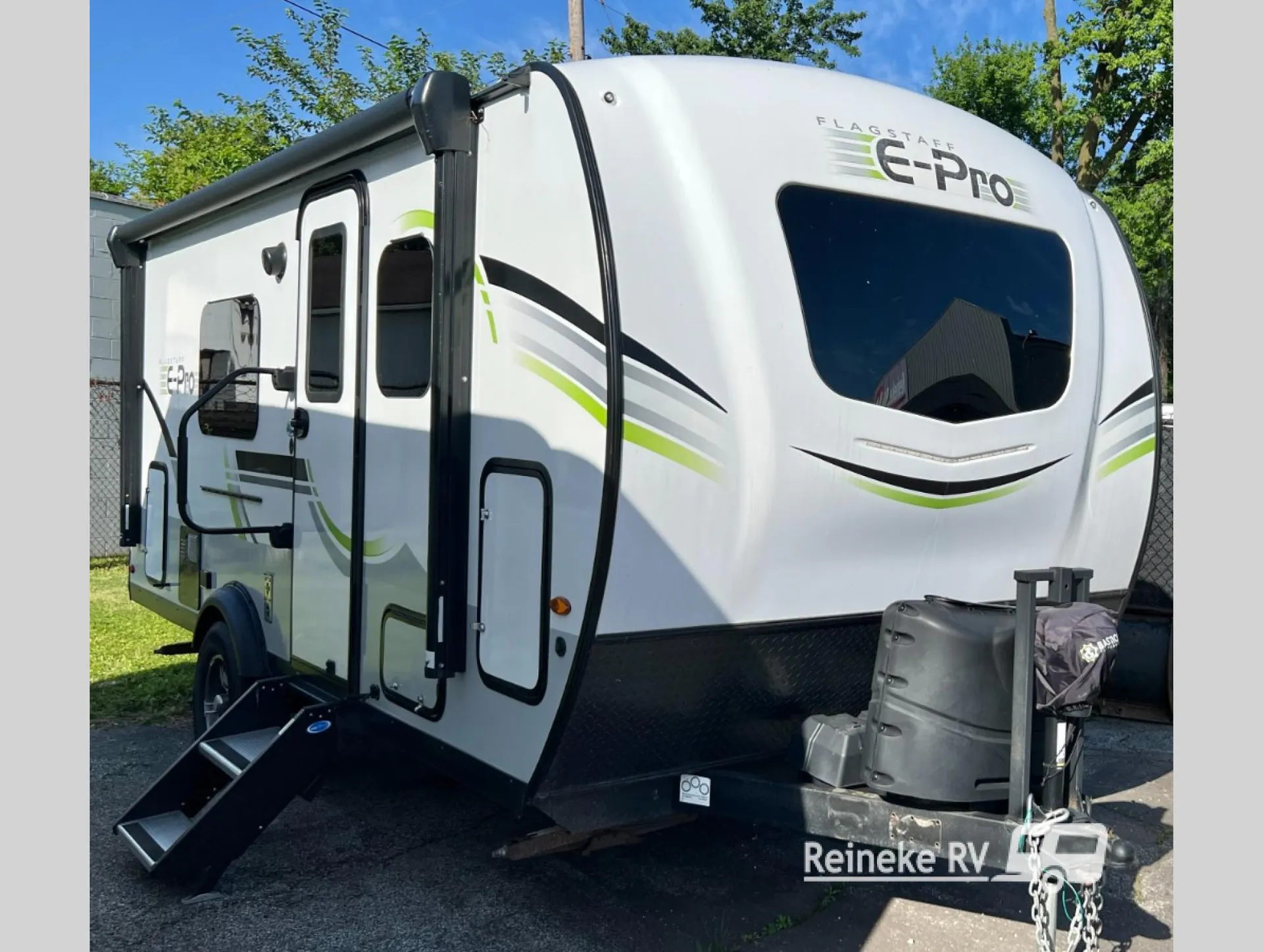 2023 Forest River Flagstaff E-Pro E19FD - Photo 2