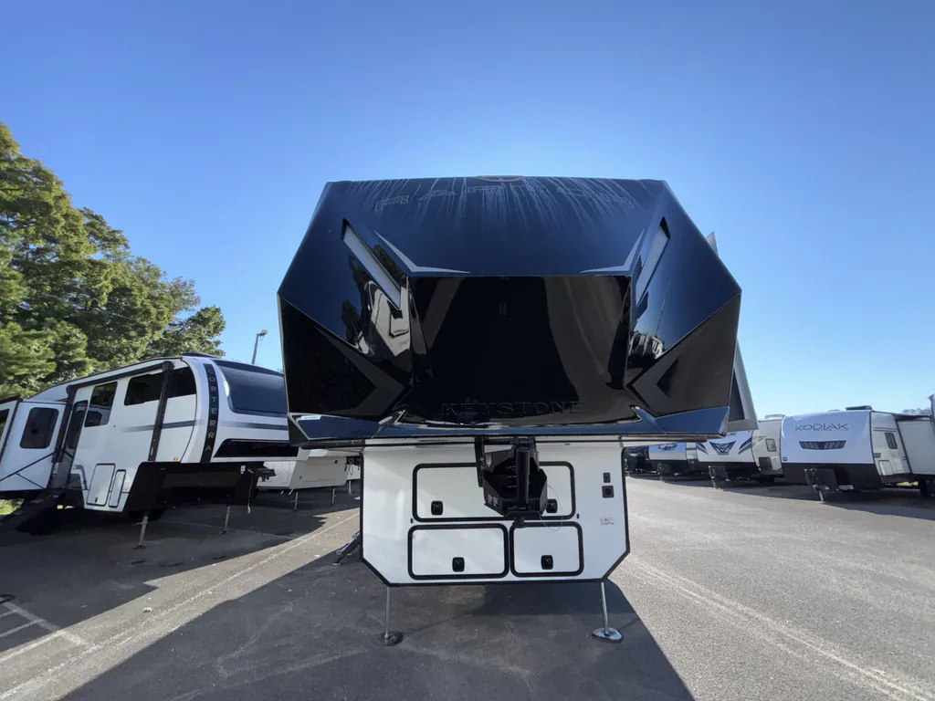 2026 Keystone Raptor 433, Photos photo 4