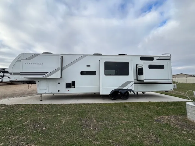 2025 Grand Design Influence 3804DS - Photo 4