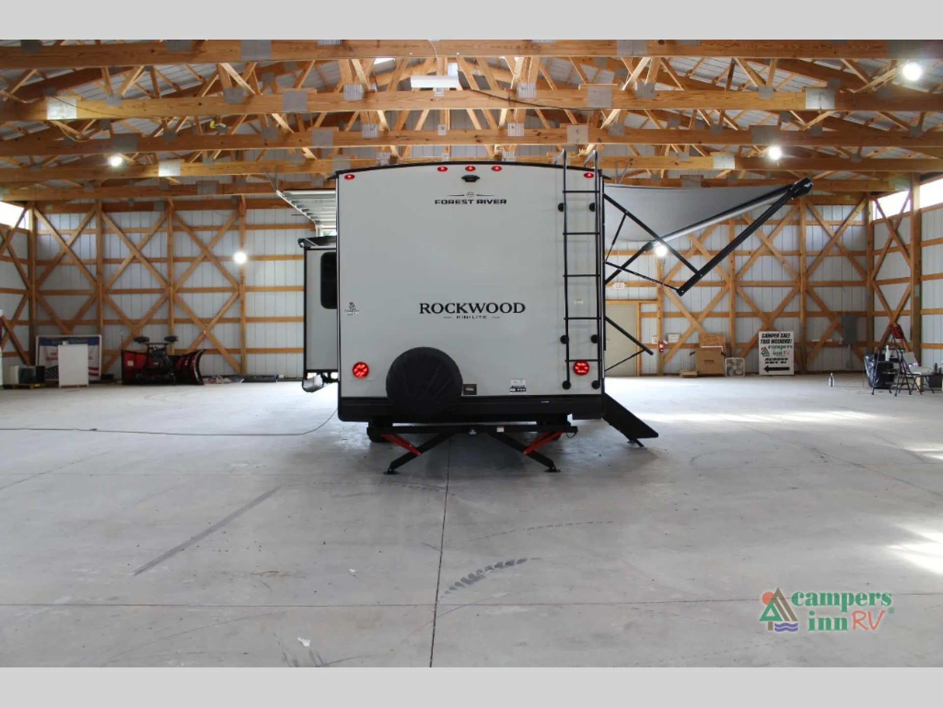 2027 Forest River Rockwood Mini Lite 2506FK — Photo 6