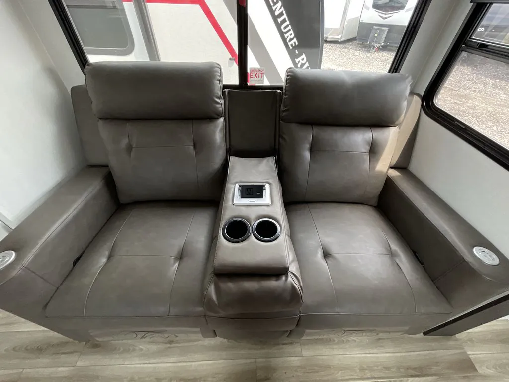 2026 Venture RV Stratus SR282VFD, Photos photo 8