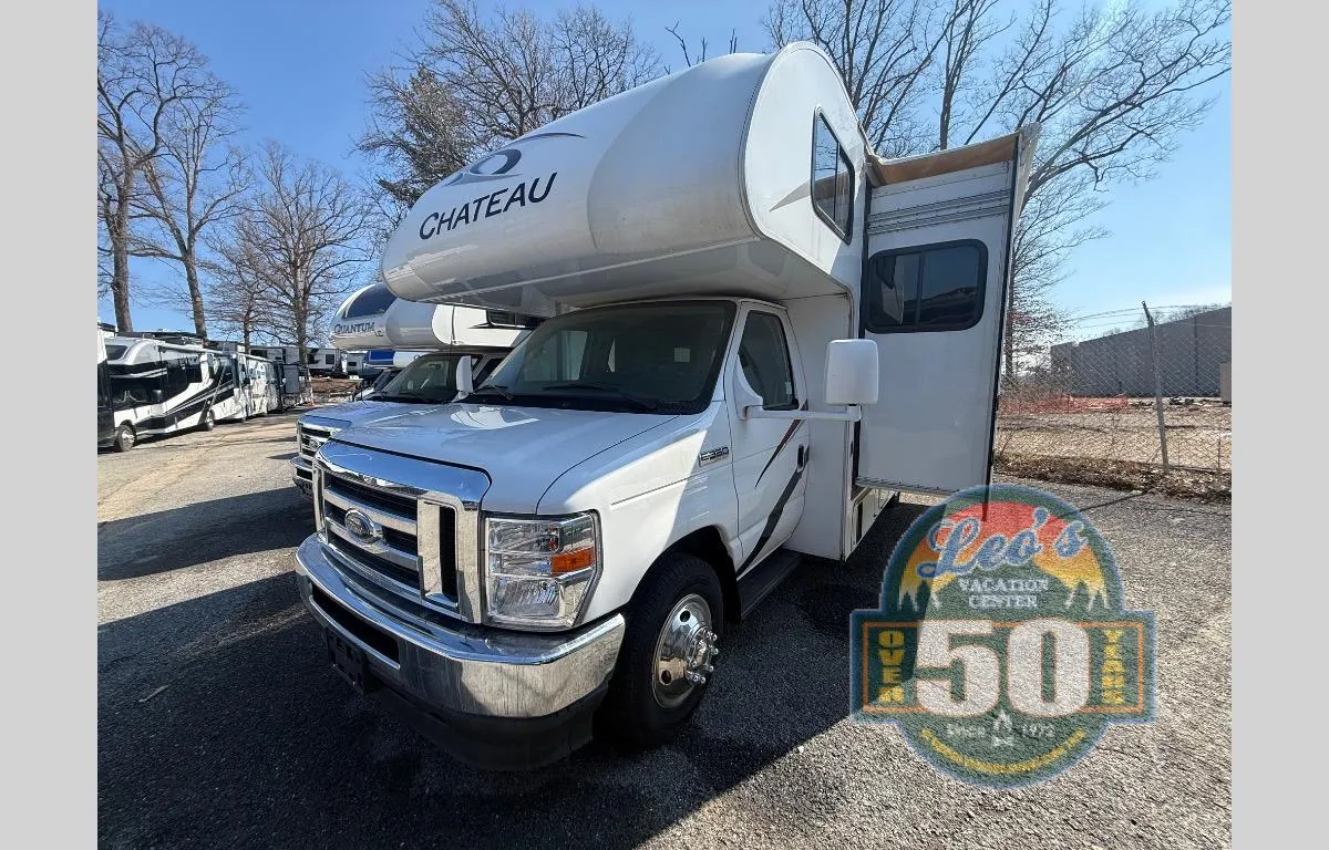 2023 Thor Motor Coach Chateau 25M - Photo 4