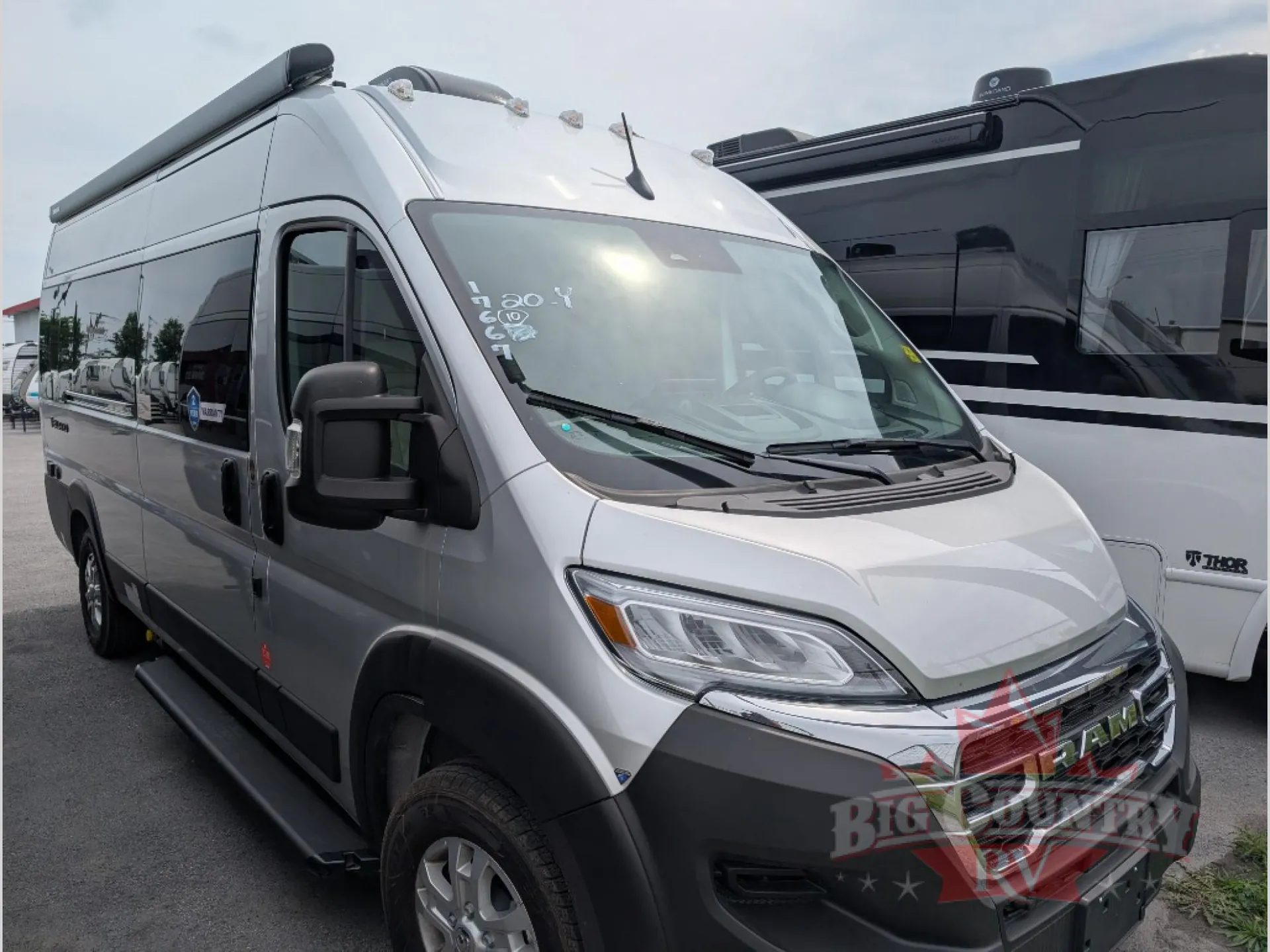2027 Thor Motor Coach Tellaro 20Y - Photo 2