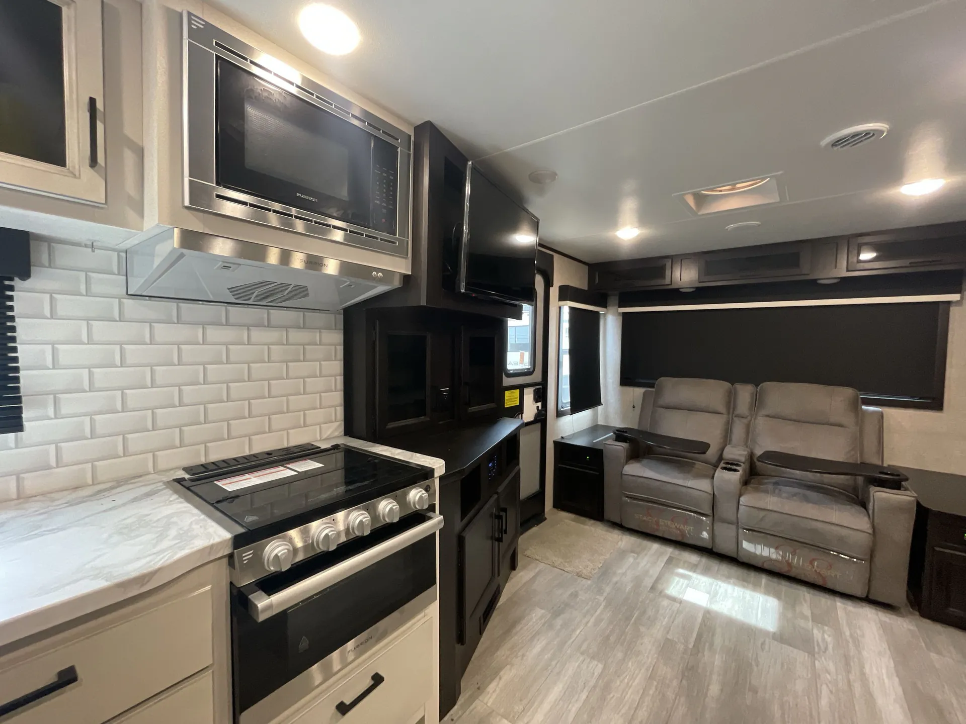 2023 Jayco Jay Feather 26RL — living area main