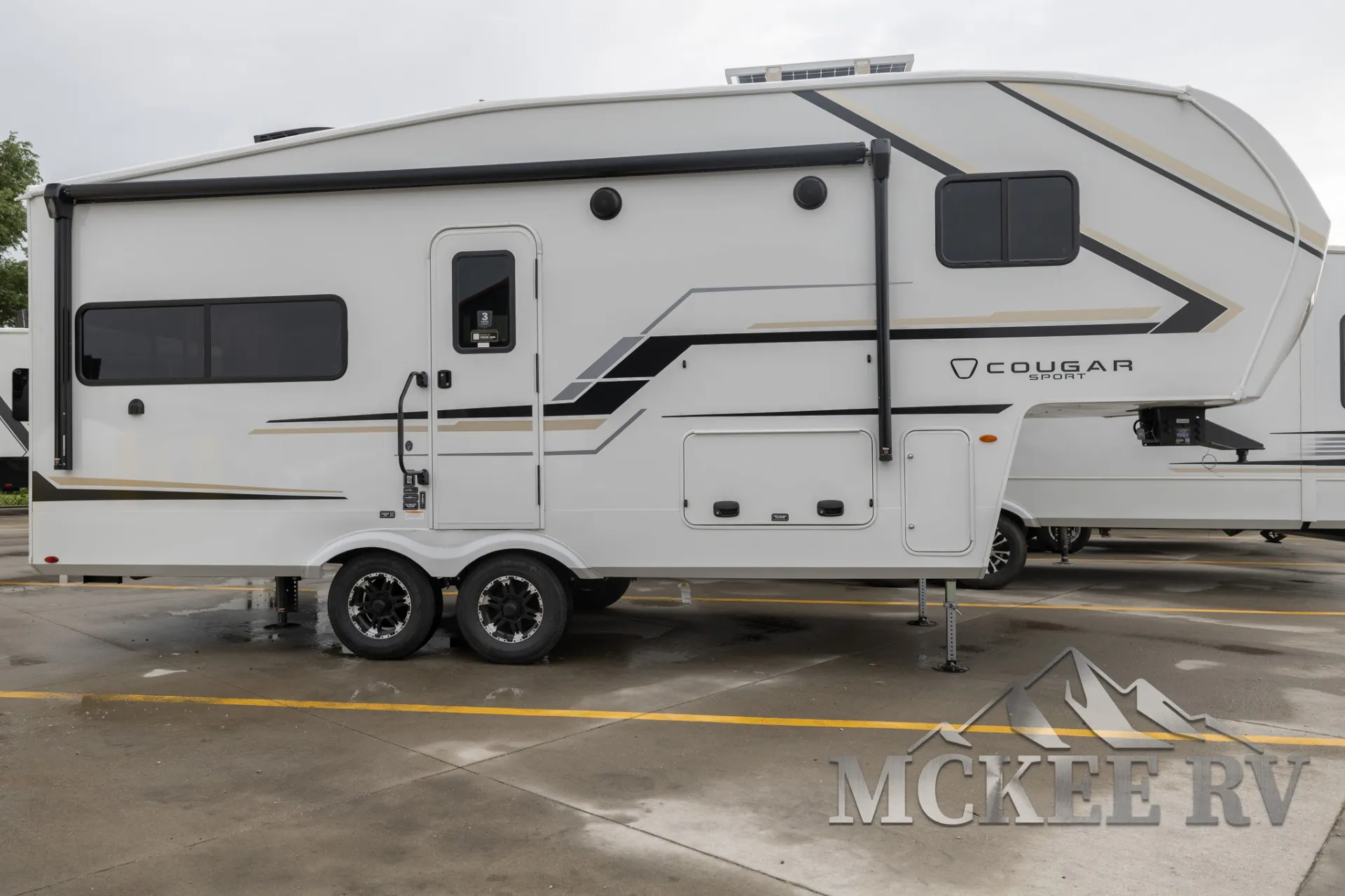 2027 Keystone RV Cougar Sport 2100ML - Photo 3