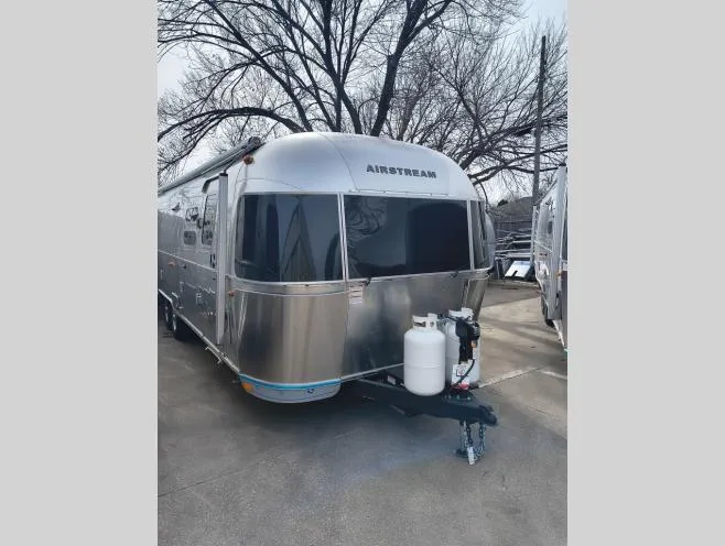 2026 Airstream International 30RB - Photo 3