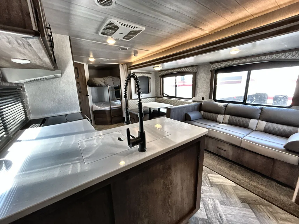 2022 Forest River EVO T2850, Photos photo 10