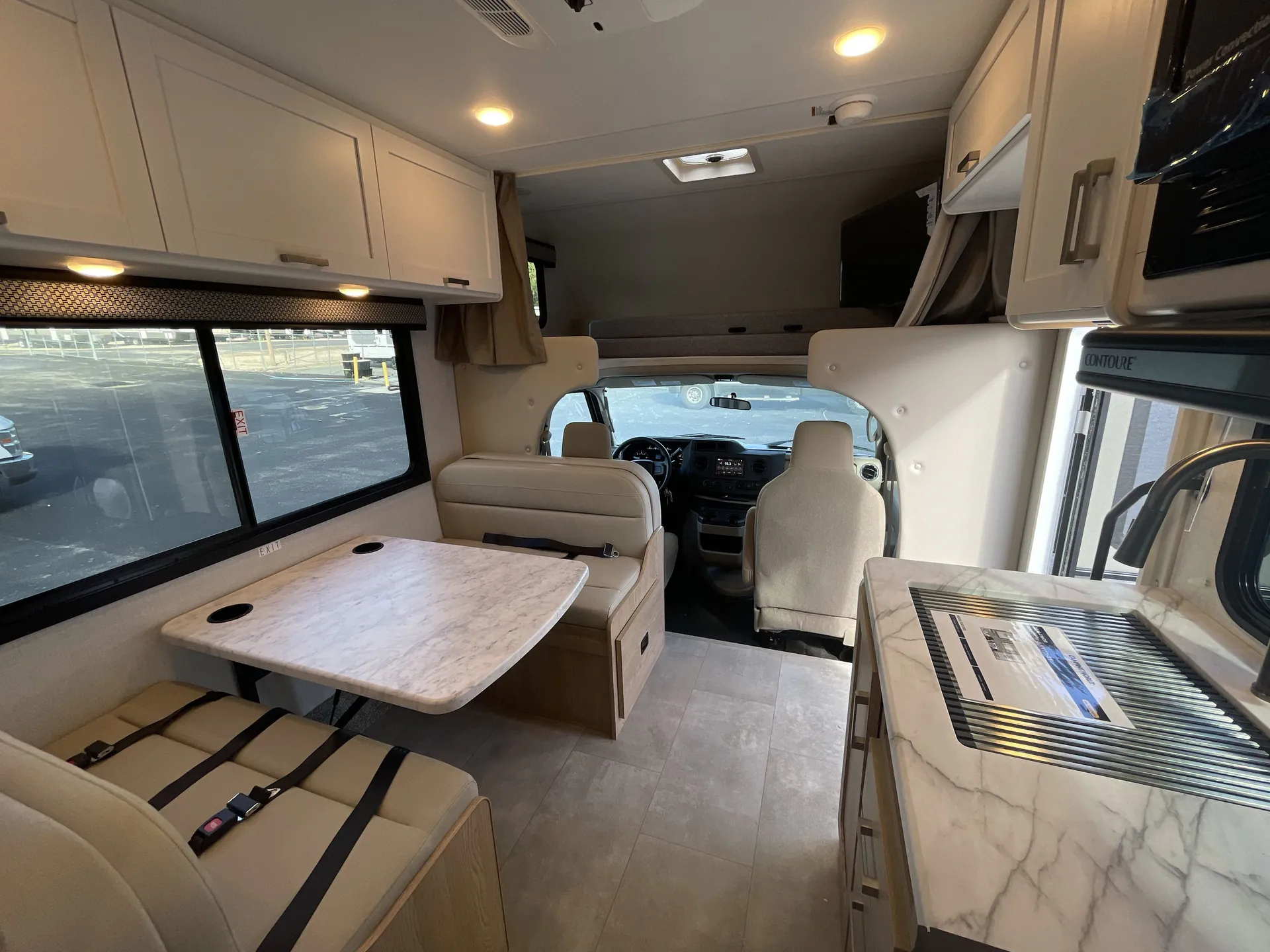 2026 Thor Motor Coach Freedom Elite 22HZ — living area main
