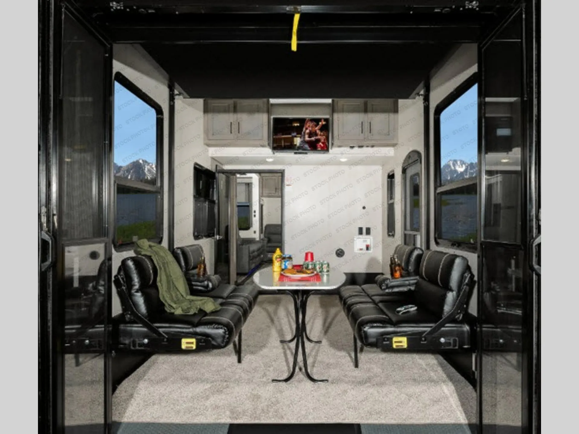 2020 Keystone Raptor 423 - Photo 3