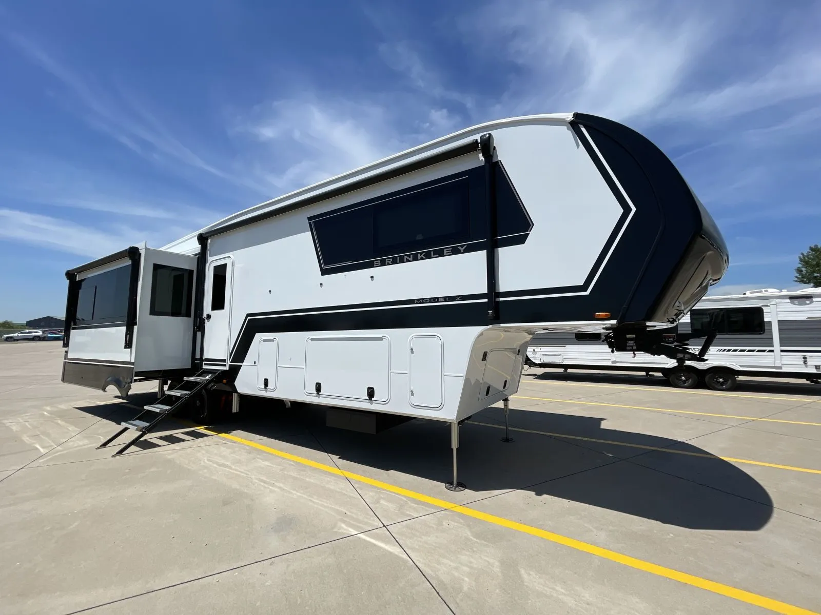 2027 Brinkley MODEL Ix 25X - Photo 4