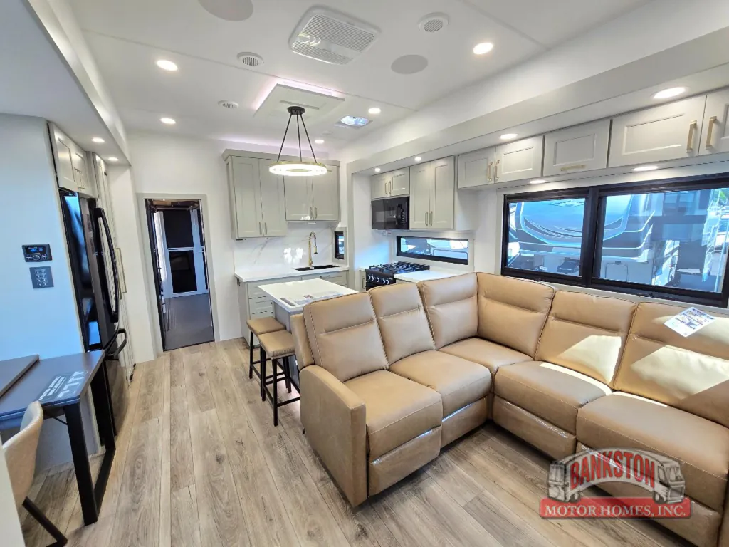 2027 Brinkley Model G 3970, Photos photo 7